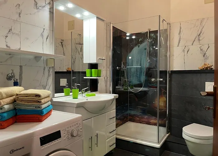 Der Falkenhorst * 巴特萨克萨