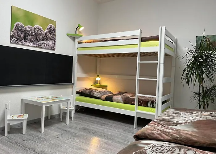 Der Falkenhorst Daire